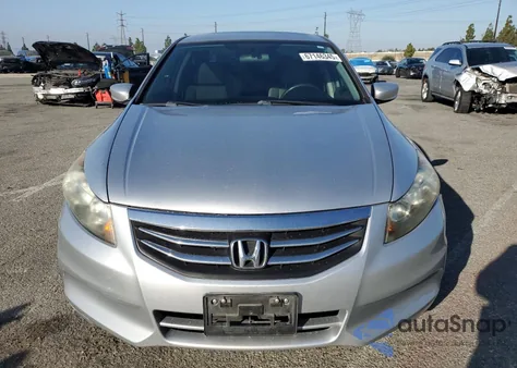 2012 Honda Accord Lx z USA, uszkodzony, nr VIN 1HGCP2F34CA141269